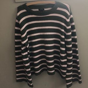 Green/pink comfy cotton sweater